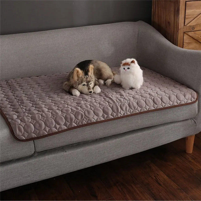 Tapis Mesh Rafraîchissant pour Chien et Chat – Bye bye la chaleur !