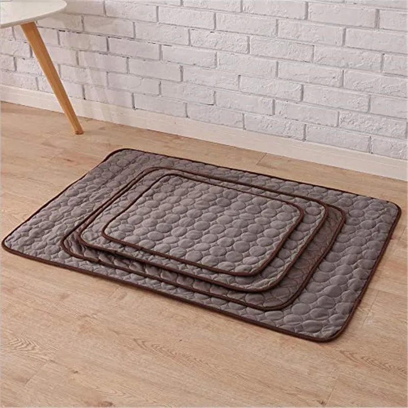 Tapis Mesh Rafraîchissant pour Chien et Chat – Bye bye la chaleur !