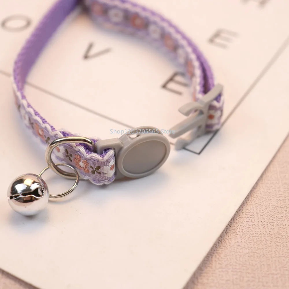 Collier Fleuri pour Chat – Féminin et délicat