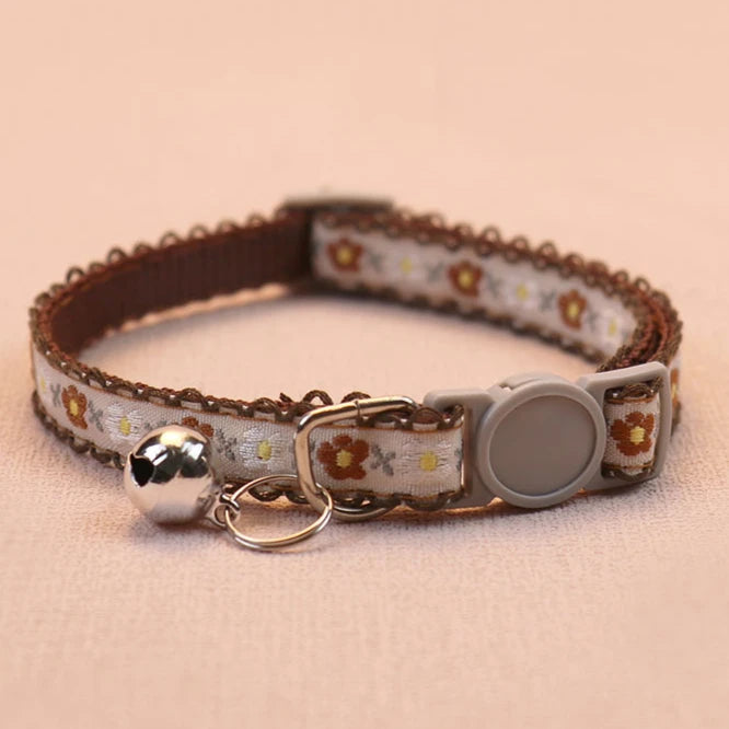 Collier Fleuri pour Chat – Féminin et délicat