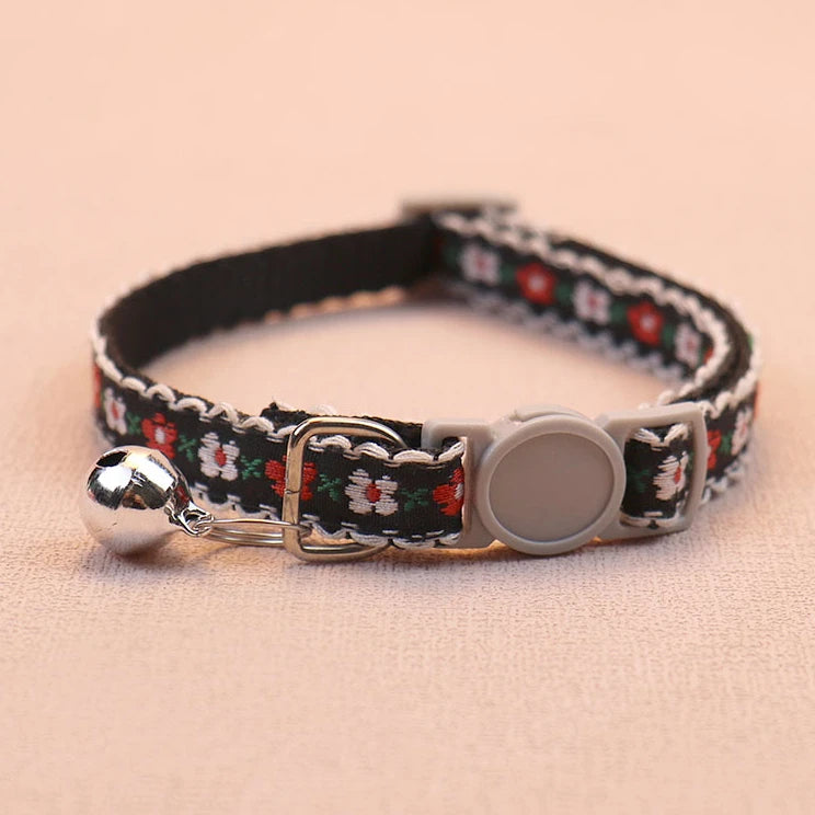 Collier Fleuri pour Chat – Féminin et délicat
